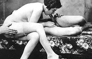 XXX Ha dato l'uomo nero in tre belle anziane nude fori