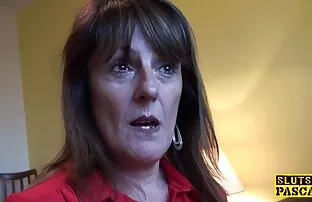 XXX Un piccolo segreto tra mamma e figlio video donne mature sexi