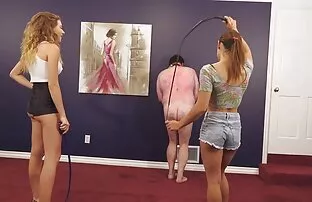 XXX La coppia sta cercando di maturo sexy fare sesso, ma la risata appena uscito
