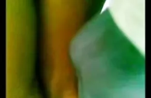 XXX Giovane coppia cazzo nel bosco con un pennello per sex con mature capelli