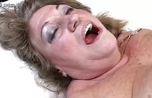 XXX Asiatico rape crying e video donne mature sexi poi drunk